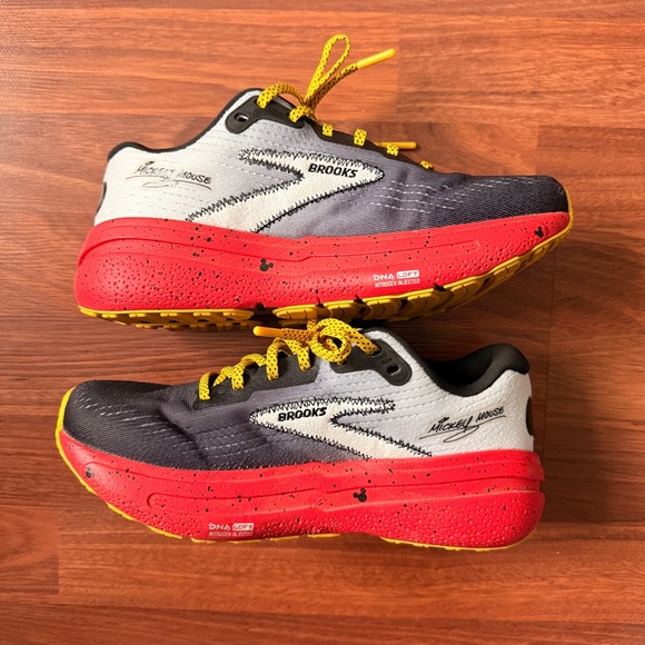 Brooks Run Disney Mickey - Red Black and Yellow